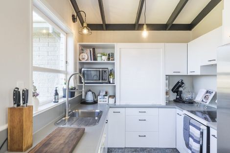 Photo of property in 176 West Street, Feilding, 4702