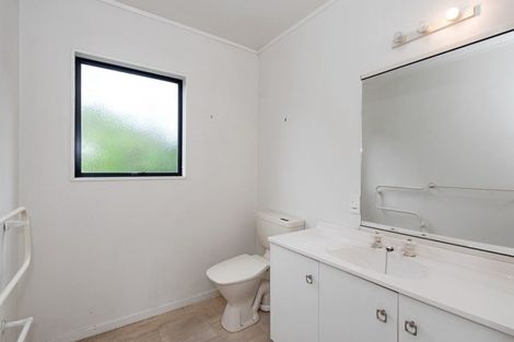 Photo of property in 28 Ranfurly Avenue, Fairfield, Hamilton, 3214