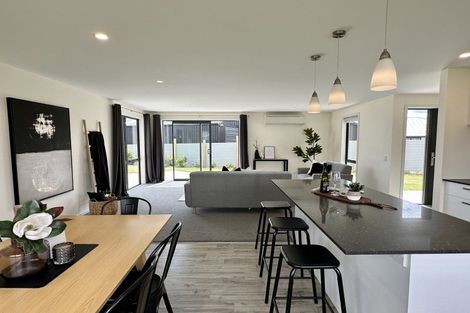 Photo of property in 8 Chatham Rise, Seaward Bush, Invercargill, 9812