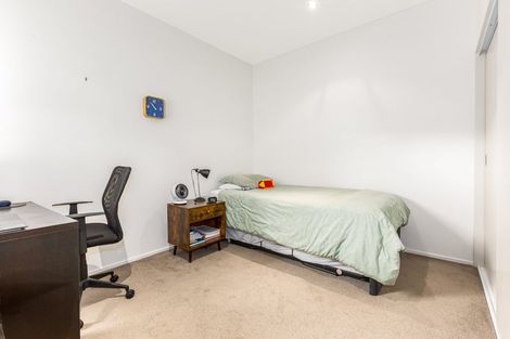 Photo of property in 77 Saddleback Grove, Karori, Wellington, 6012