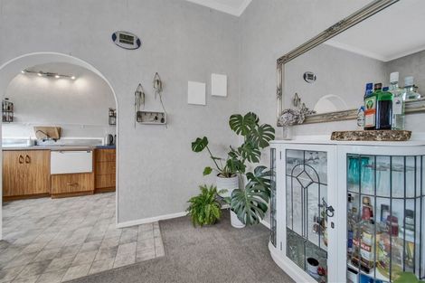 Photo of property in 22 Pembroke Road, Stratford, 4332