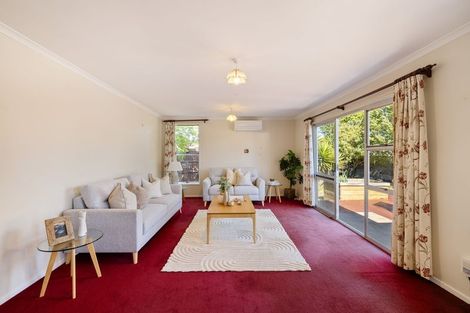 Photo of property in 10 Sophora Place, Parklands, Christchurch, 8083