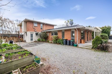 Photo of property in 211 Cashmere Road, Hoon Hay, Christchurch, 8025