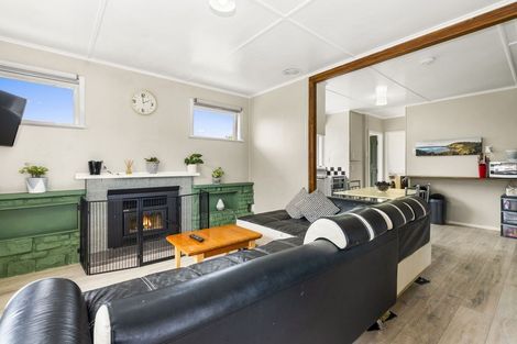 Photo of property in 15 Thomas Crescent, Western Heights, Rotorua, 3015