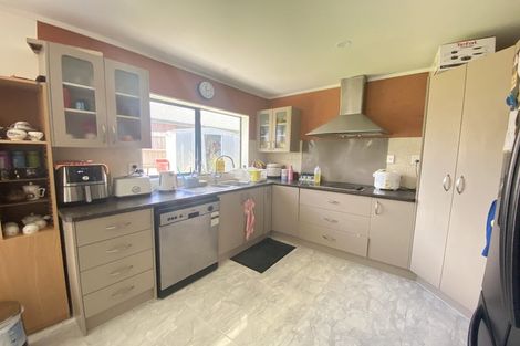 Photo of property in 23 Elderberry Road, Burswood, Auckland, 2013