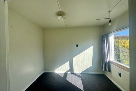 Photo of property in 25 Taverner Street, Carterton, 5713