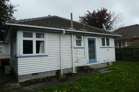 Photo of property in 52 Northcote Road, Northcote, Christchurch, 8052