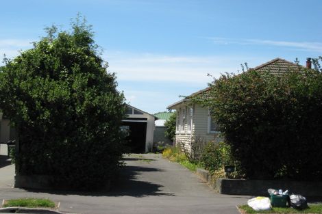 Photo of property in 112 Avonhead Road, Avonhead, Christchurch, 8042