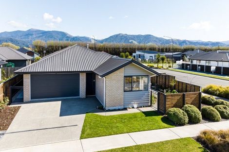 Photo of property in 2 Rore Street, Motueka, 7120