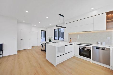 Photo of property in 13b Meadway, Sunnyhills, Auckland, 2010