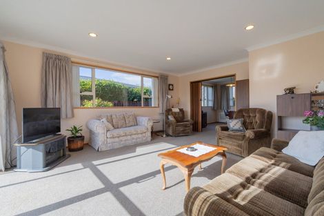 Photo of property in 2 Bowen Street, Te Anau, 9600