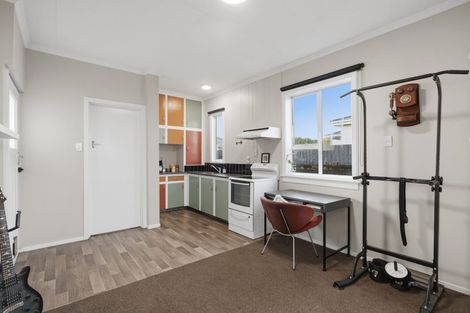 Photo of property in 5 Stirling Street, Windsor, Invercargill, 9810