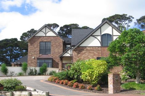 Photo of property in 30 Chamari Close, Titirangi, Auckland, 0604