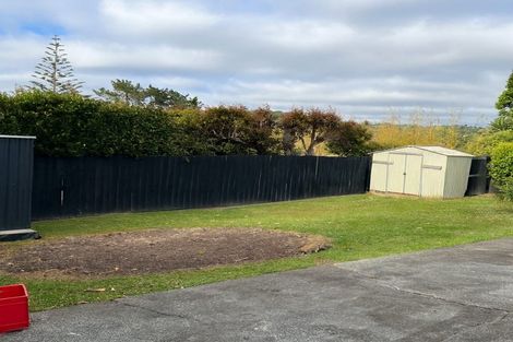 Photo of property in 78 Lantana Road, Green Bay, Auckland, 0604