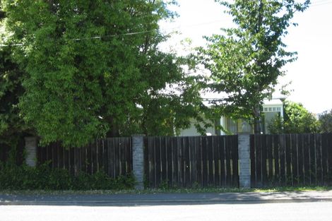 Photo of property in 28 Cleveland Street, Edgeware, Christchurch, 8013