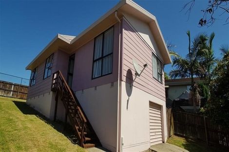 Photo of property in 2/40 Palmers Road, Clendon Park, Auckland, 2103
