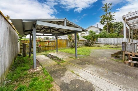 Photo of property in 3b Ruru Road, Otaihanga, Paraparaumu, 5036