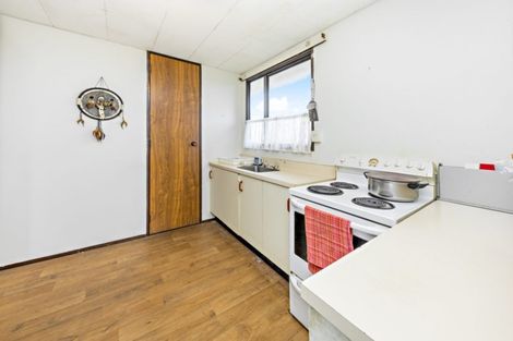 Photo of property in 2/2 Jack Farrell Place, Papakura, 2110