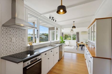 Photo of property in 15 Gleeson Road, Manakau, Levin, 5573