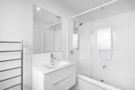 Photo of property in 3 Oakmill Drive, Casebrook, 8051