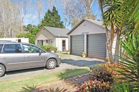 Photo of property in 10 Rangiora Road, Kaiwaka, 0573