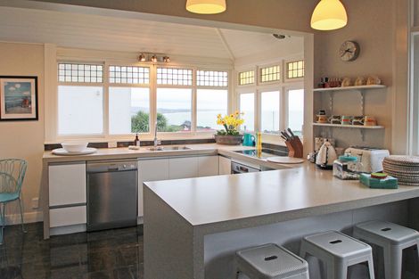 Photo of property in 79 Tees Street, South Hill, Oamaru, 9400