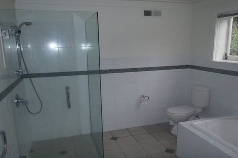 Photo of property in 42 Bassett Road, Remuera, Auckland, 1050
