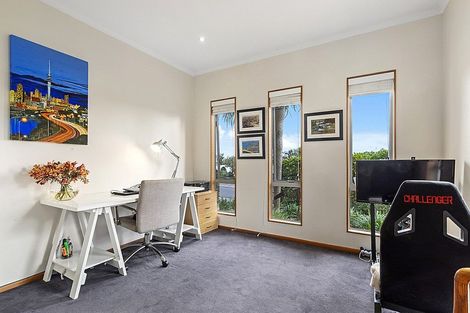 Photo of property in 24 Cliff Road, Torbay, Auckland, 0630