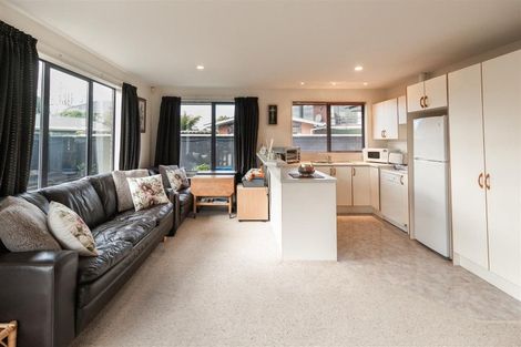 Photo of property in 26a Crofton Road, Harewood, Christchurch, 8051