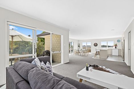 Photo of property in 28 Oliver Street, Warkworth, 0910