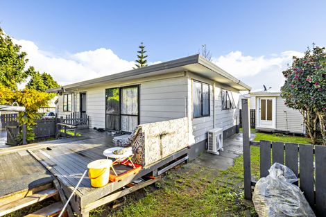 Photo of property in 3/22 Barneys Farm Road, Clendon Park, Auckland, 2103
