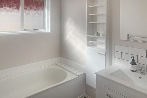 Photo of property in 20 Ruahine Street, Dannevirke, 4930