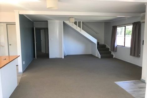 Photo of property in 5a Bedford Place, Mount Maunganui, 3116