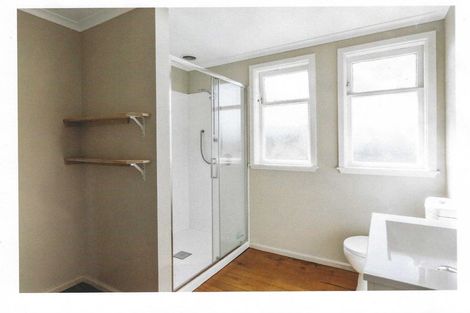 Photo of property in 30 Anaru Street, Raumati Beach, Paraparaumu, 5032