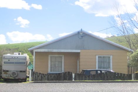 Photo of property in 57 Valley Road, Hikurangi, 0114