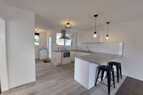 Photo of property in 9 Severn Place, Spotswood, New Plymouth, 4310