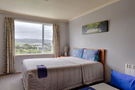 Photo of property in 529 Waikawa-curio Bay Road, Curio Bay, Tokanui, 9884