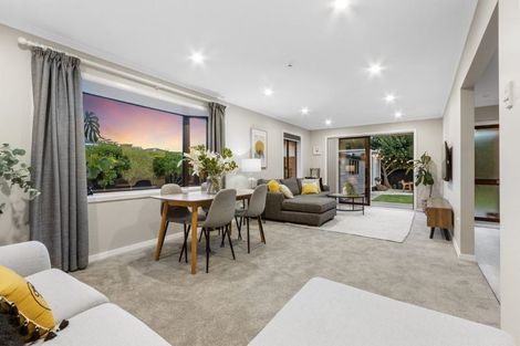 Photo of property in 17 Liverton Crescent, Bishopdale, Christchurch, 8053