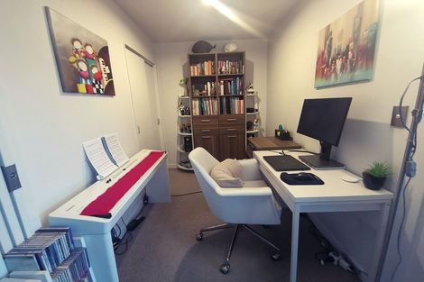 Photo of property in 2f/136 Stancombe Road, Flat Bush, Auckland, 2016