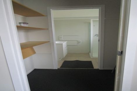 Photo of property in 4a Cross Street, Papakura, 2110