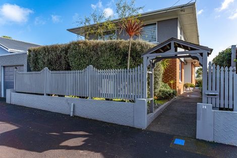 Photo of property in 14 Barrett Street, Westown, New Plymouth, 4310