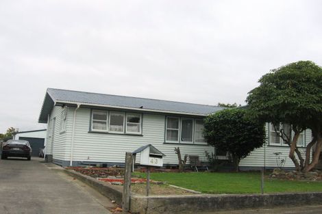 Photo of property in 43 Ellesmere Crescent, Highbury, Palmerston North, 4412