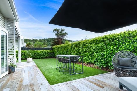 Photo of property in 14 Kensington Drive, Orewa, 0931