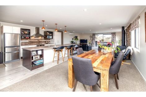 Photo of property in 6 Pemberton Drive, Amberley, 7410