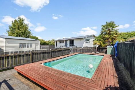 Photo of property in 39 Waianiwa Place, Tokoroa, 3420
