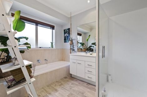 Photo of property in 20 Koro Mews, Papamoa Beach, Papamoa, 3118