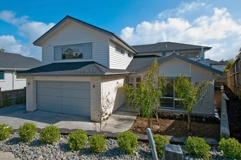 Photo of property in 13 Pin Oak Drive, Schnapper Rock, Auckland, 0632