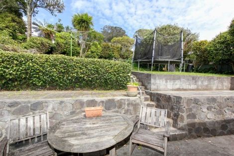 Photo of property in 219 Powderham Street, New Plymouth, 4310