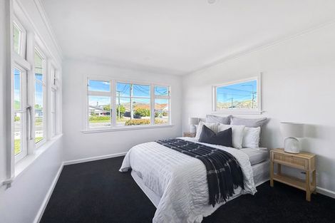 Photo of property in 77 Hargood Street, Woolston, Christchurch, 8062