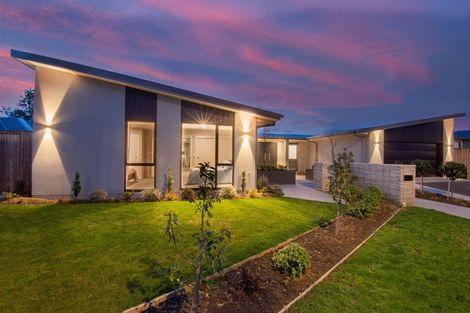 Photo of property in 11 Silverdale Place, Mosgiel, 9024